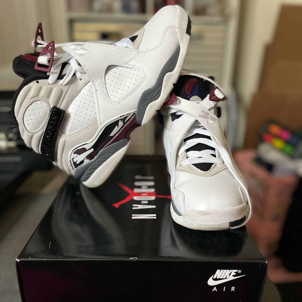 Retro Women’s Air Jordan 8